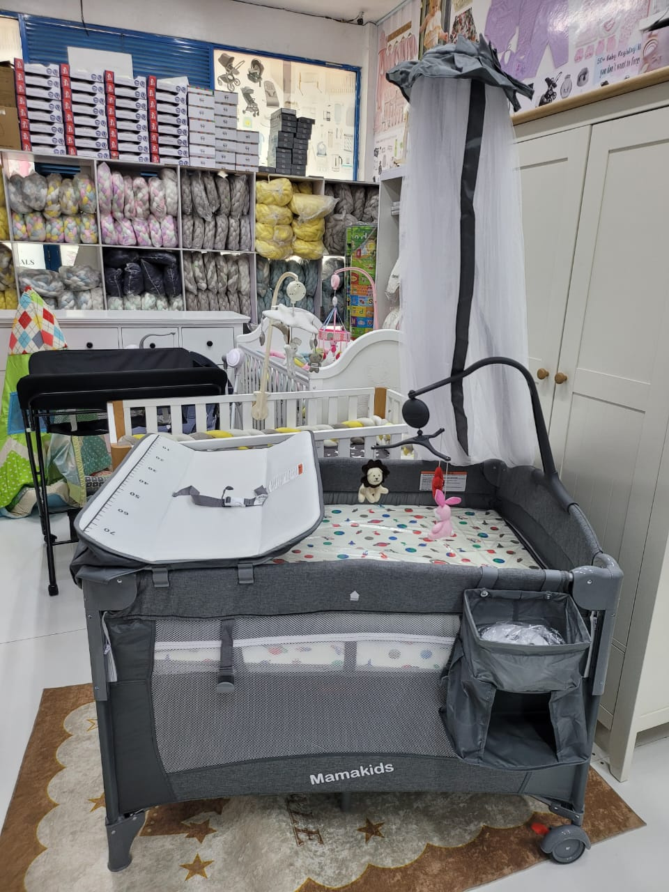 Mamakids 3-in-1 Cosleeper Playpen with Changing Table & Mosquito Net