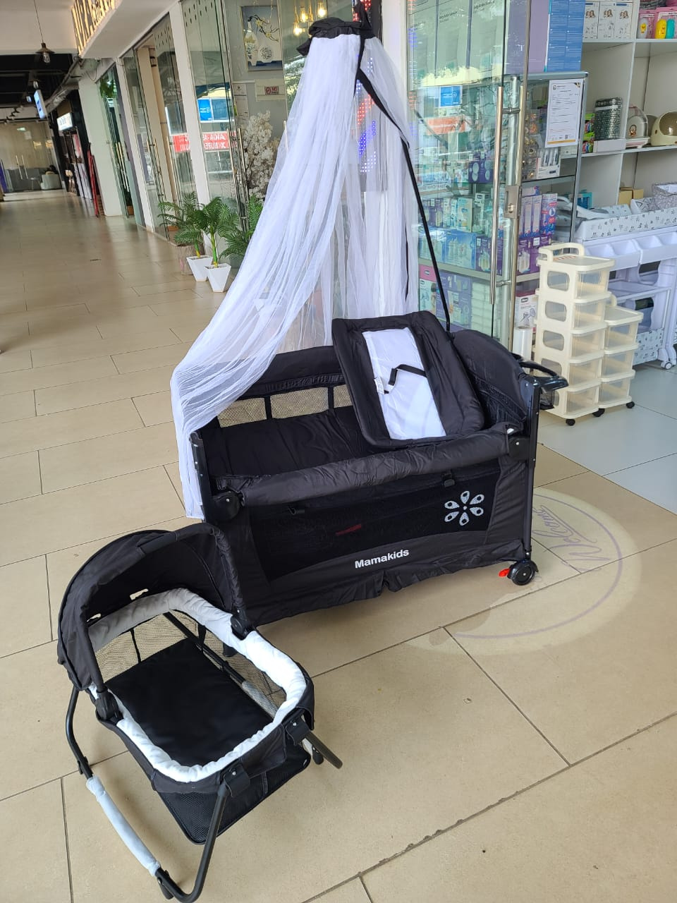 Mamakids Multifunctional Baby Crib, Co-Sleeper & Playpen – Black