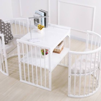 The Cuddler 5-in-1 Oval Cot
