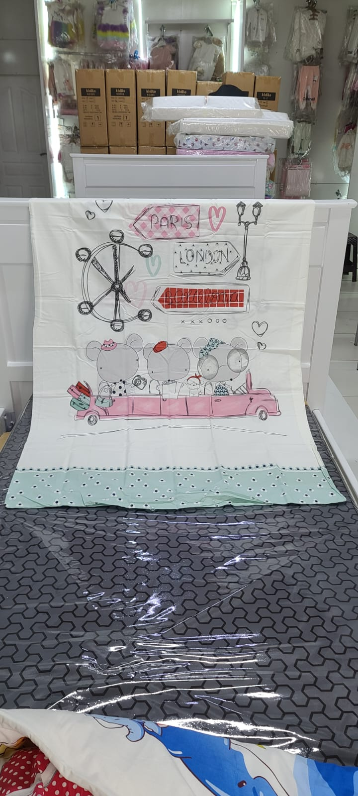 Kids Bedding Set 4pc – Duvet Cover, Bedsheet & Pillowcases